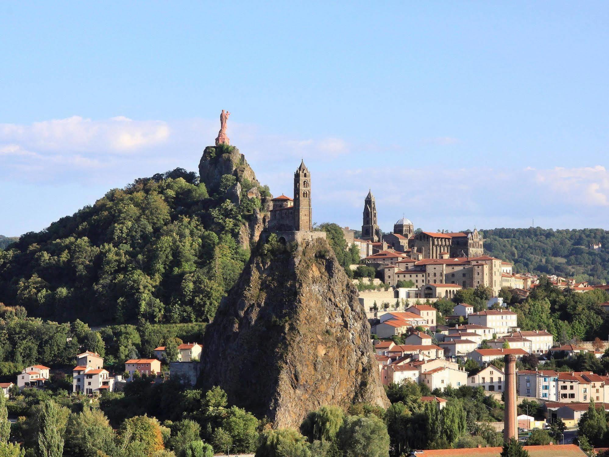 Ibis Budget Le Puy En Velay Esterno foto