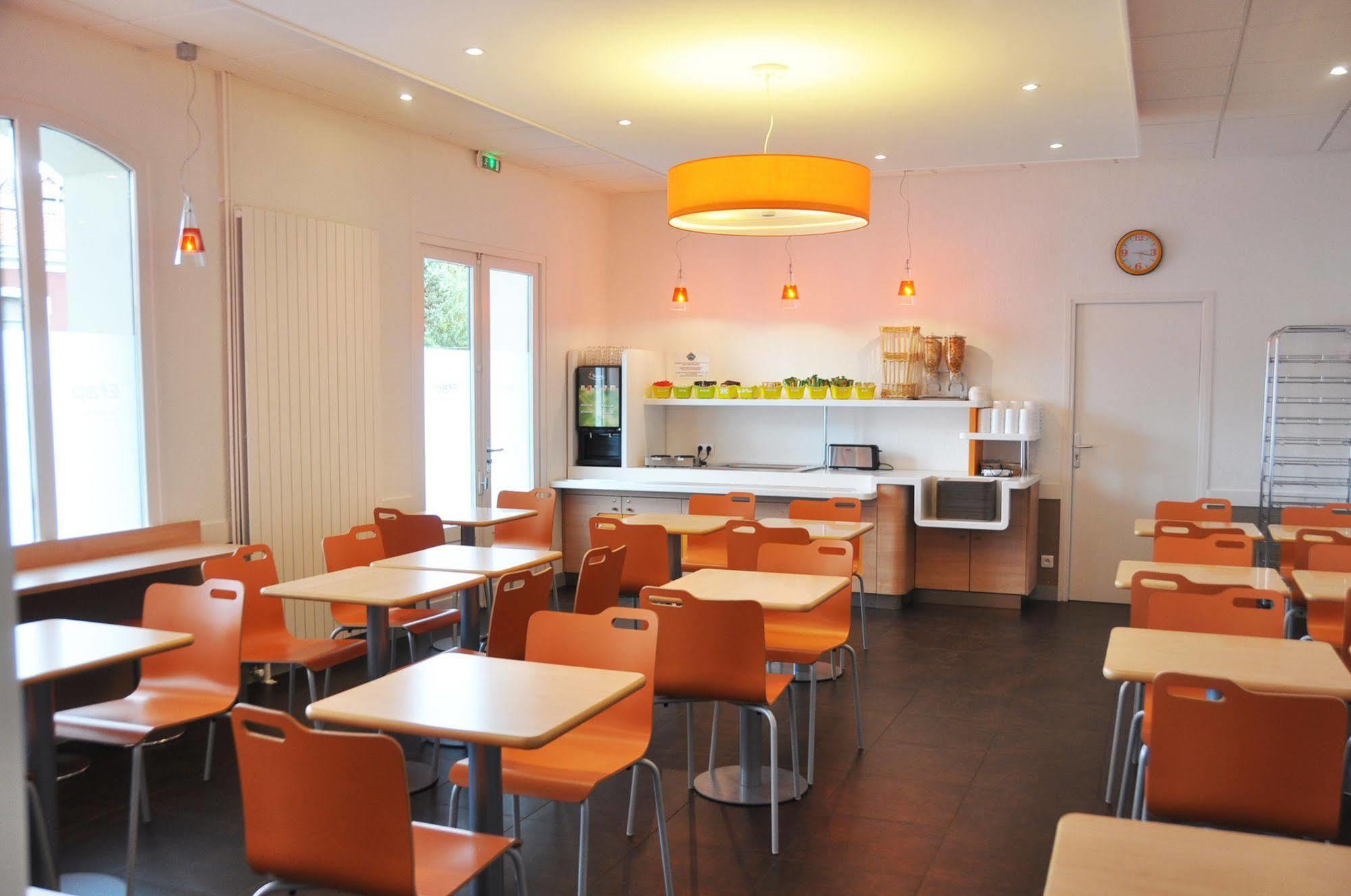 Ibis Budget Le Puy En Velay Esterno foto